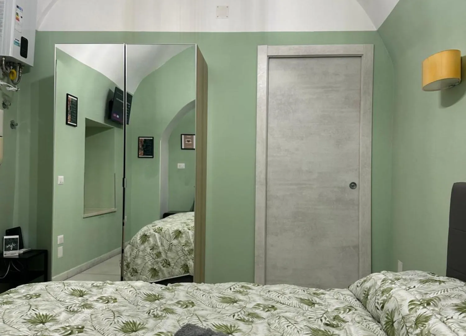 Casa Carmeli Bed & Breakfast Naples Italy